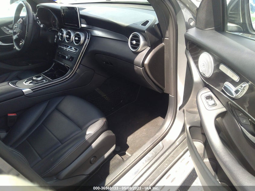 VIN WDC0J4KB8JF403283 2018 MERCEDES-BENZ GLC GLC 300