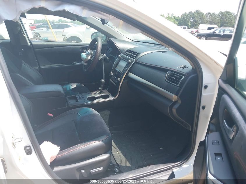 2016 TOYOTA CAMRY SE - 4T1BF1FK4GU575691
