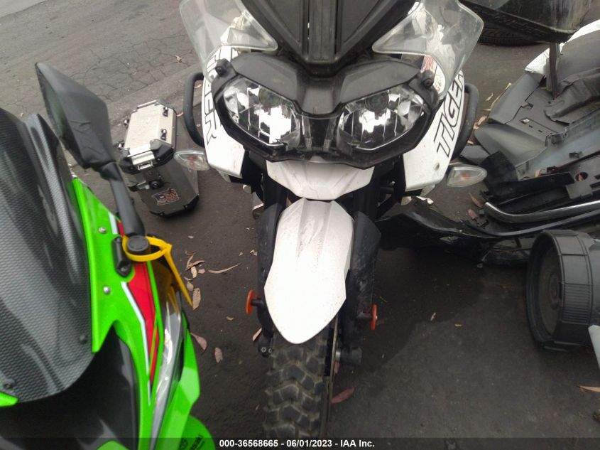 2018 TRIUMPH MOTORCYCLE TIGER 800 XRX SMTE10BF9JT878502