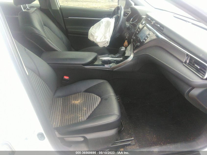2020 TOYOTA CAMRY SE - 4T1G11AK6LU908611
