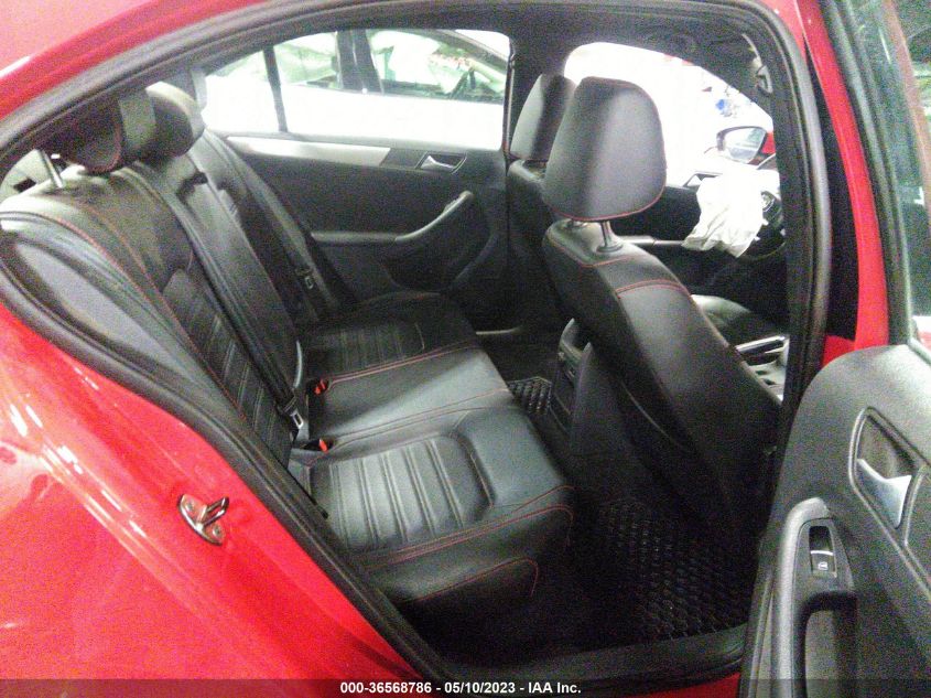 2013 VOLKSWAGEN GLI AUTOBAHN W/NAV 3VW467AJ7DM376050