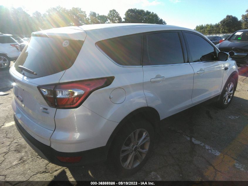 2017 FORD ESCAPE SE - 1FMCU0GDXHUF04517