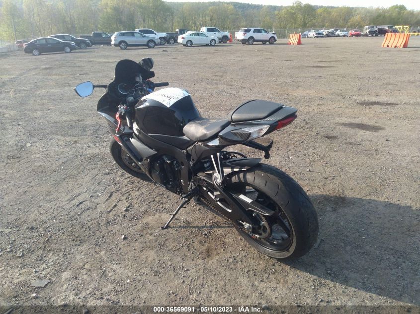 2016 SUZUKI GSX-R750 - JS1GR7MA6G2100693