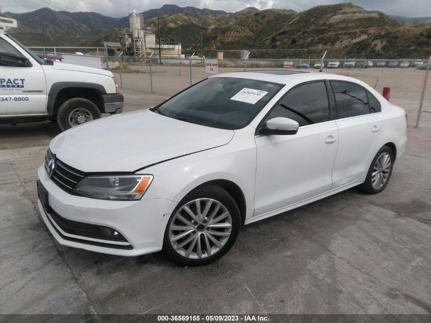 2015 VOLKSWAGEN JETTA SEDAN 1.8T SE - 3VWD17AJ2FM308014