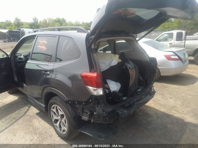2019 SUBARU FORESTER PREMIUM - JF2SKAGC9KH507767