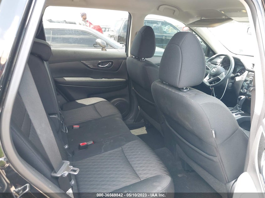 VIN 5N1AT2MT2HC831288 2017 NISSAN ROGUE SV