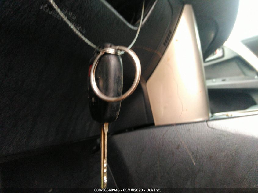 2015 TOYOTA RAV4 LE - 2T3ZFREV1FW138388