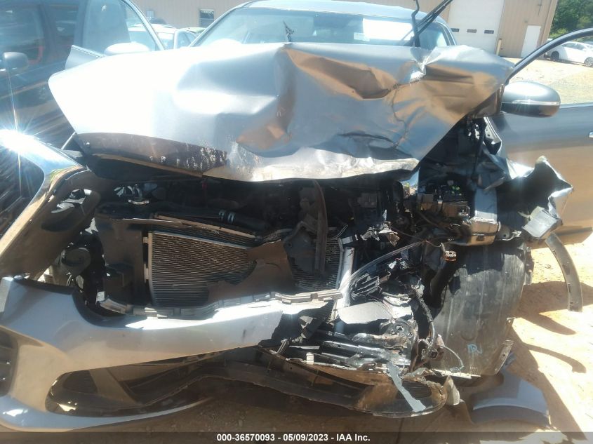 2019 KIA SORENTO LX - 5XYPG4A3XKG510881