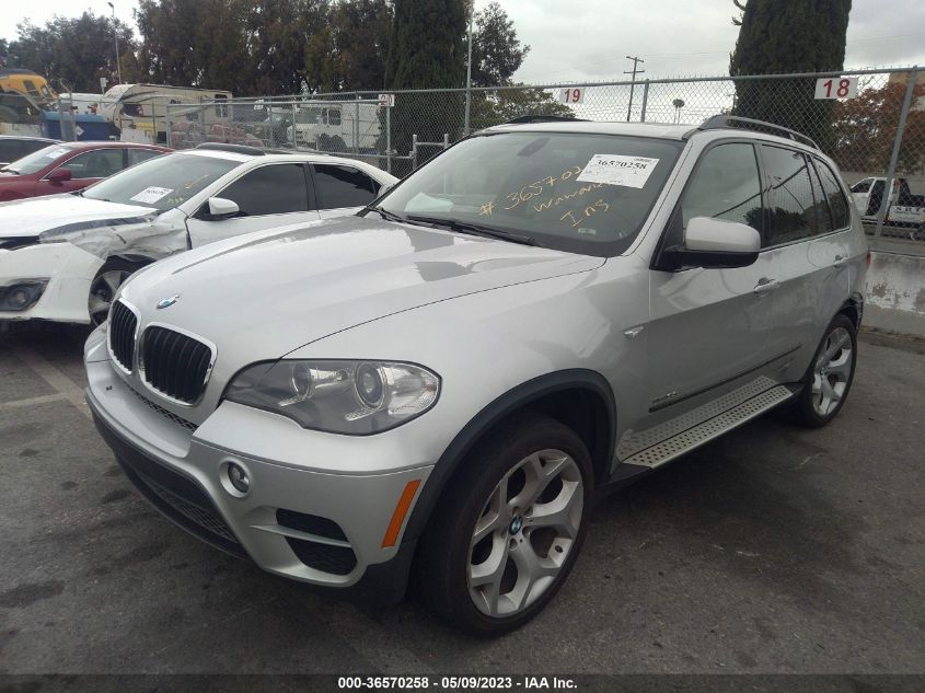 2013 BMW X5 XDRIVE35I - 5UXZV4C58D0E13380