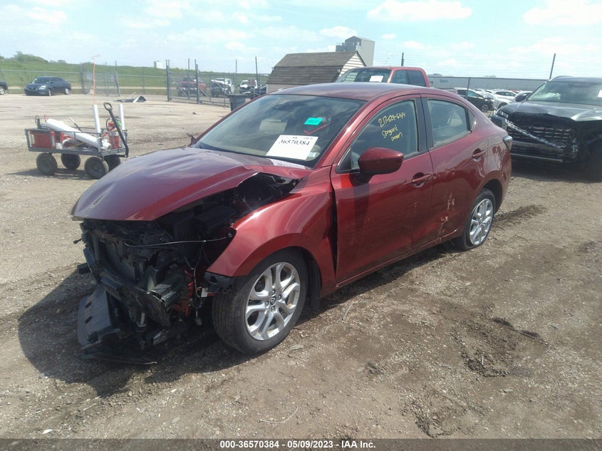 VIN 3MYDLBYV2JY308672 2018 TOYOTA YARIS IA