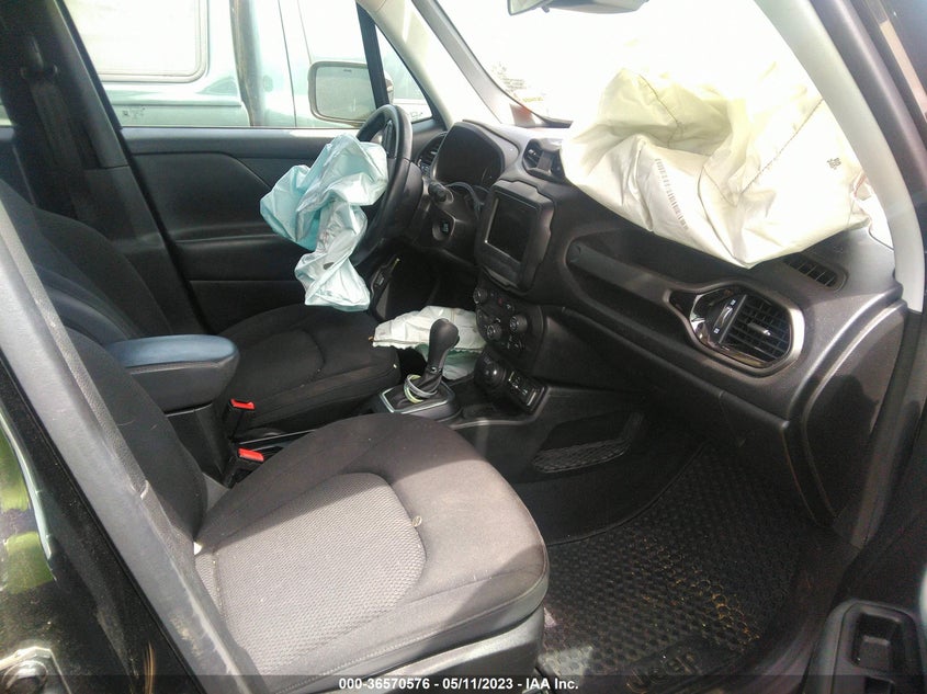 VIN ZACNJBBB6KPJ85856 2019 JEEP RENEGADE ALTITUDE