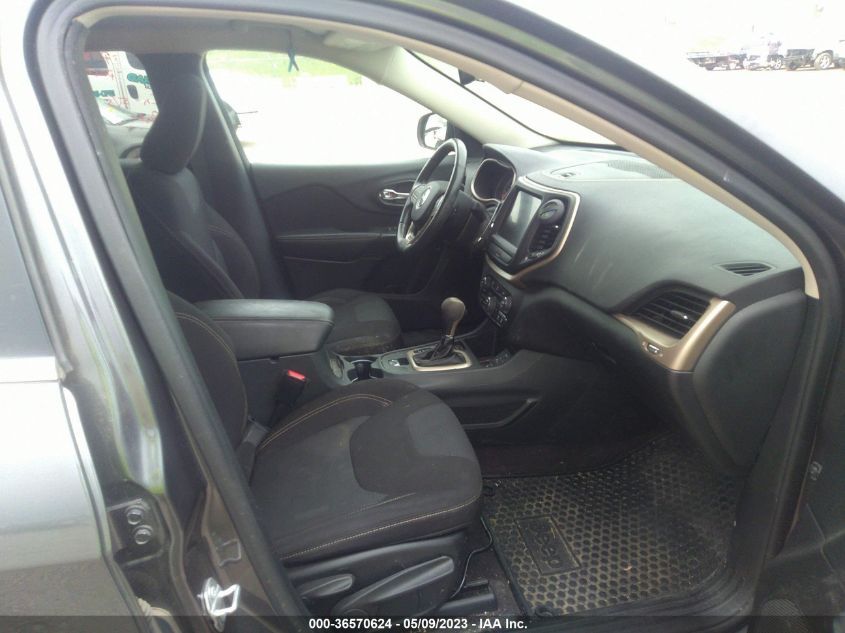 2016 JEEP CHEROKEE LATITUDE - 1C4PJLCB2GW274494