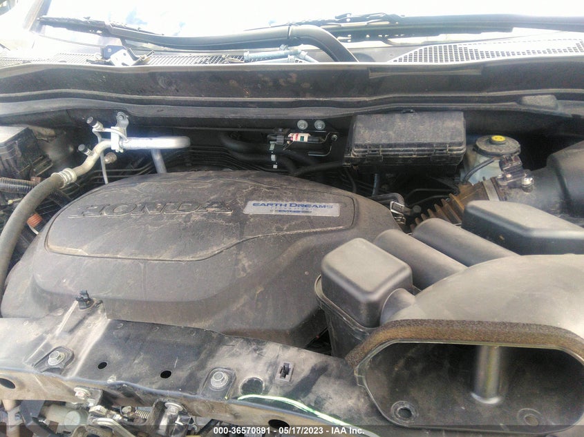 VIN 5FNYF5H82HB014150 2017 HONDA PILOT EX-L
