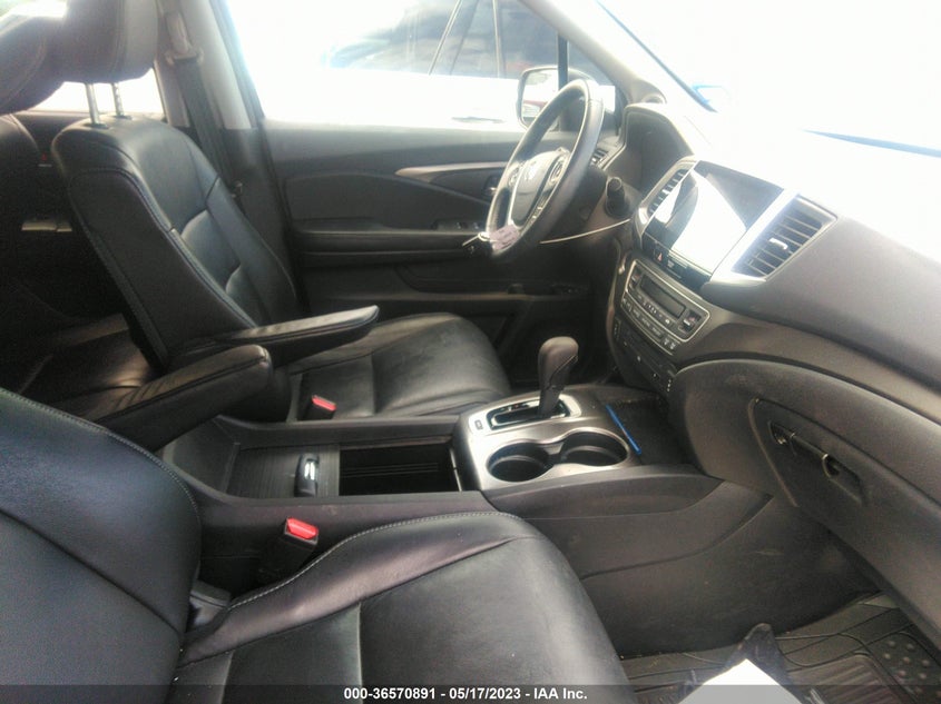 VIN 5FNYF5H82HB014150 2017 HONDA PILOT EX-L