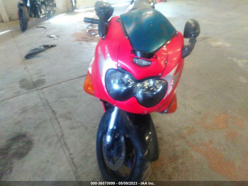 2005 SUZUKI GSX600 F JS1GN79AX52103260