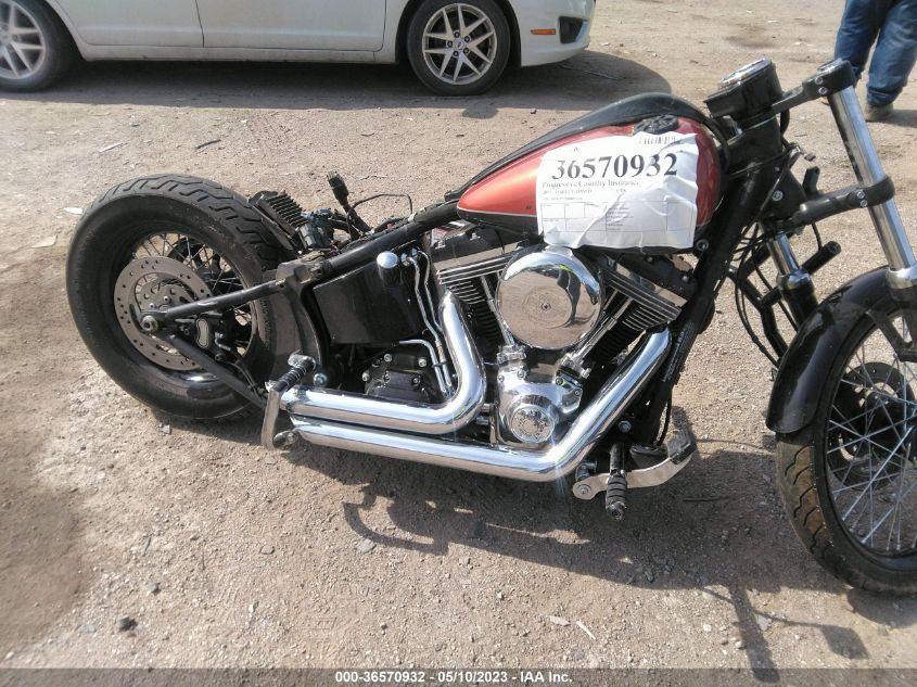 2011 HARLEY-DAVIDSON FXS - 1HD1JP520BB031758