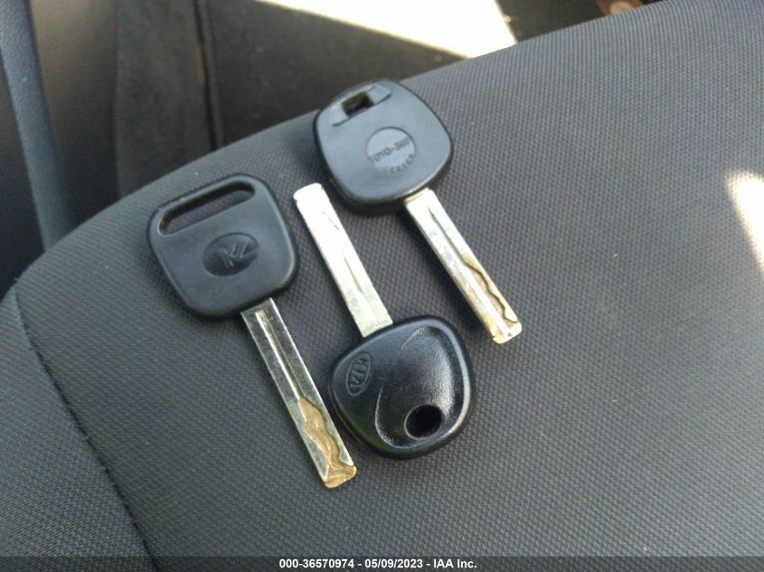 2014 KIA RIO LX - KNADM4A30E6398351