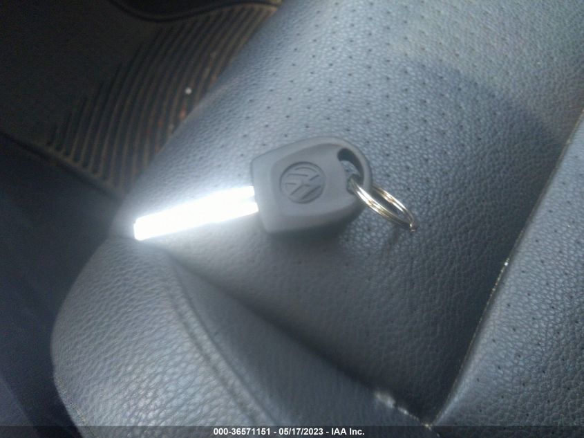 2014 VOLKSWAGEN JETTA SPORTWAGEN SE W/SUNROOF - 3VWPP7AJ5EM627546
