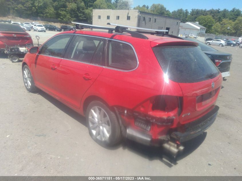 2014 VOLKSWAGEN JETTA SPORTWAGEN SE W/SUNROOF - 3VWPP7AJ5EM627546