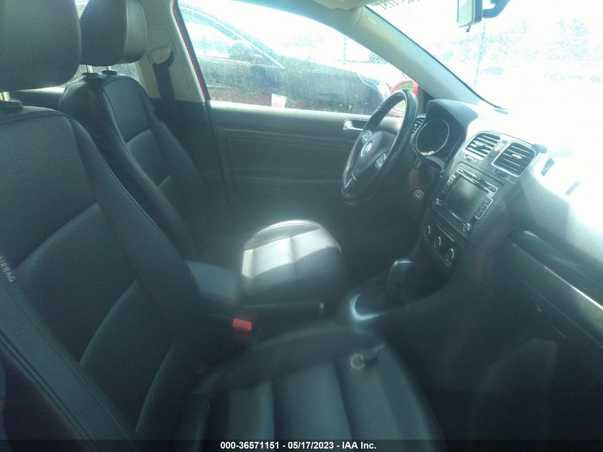 2014 VOLKSWAGEN JETTA SPORTWAGEN SE W/SUNROOF - 3VWPP7AJ5EM627546