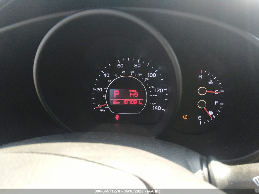 2016 KIA SOUL + - KNDJP3A50G7856461