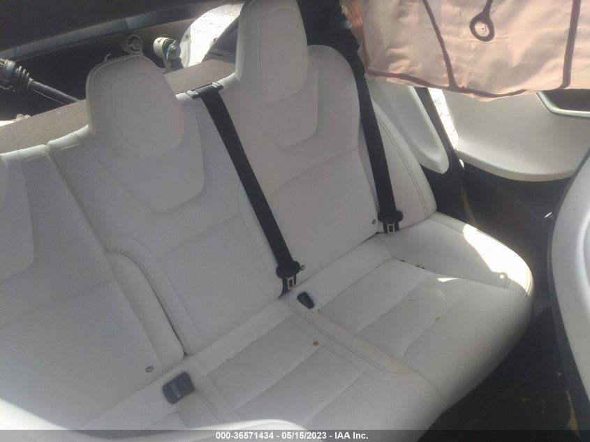 2018 TESLA MODEL S 75D/100D/P100D - 5YJSA1E42JF289148