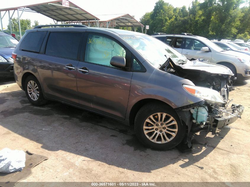 2015 TOYOTA SIENNA XLE/XLE AAS/LTD - 5TDYK3DC0FS629945