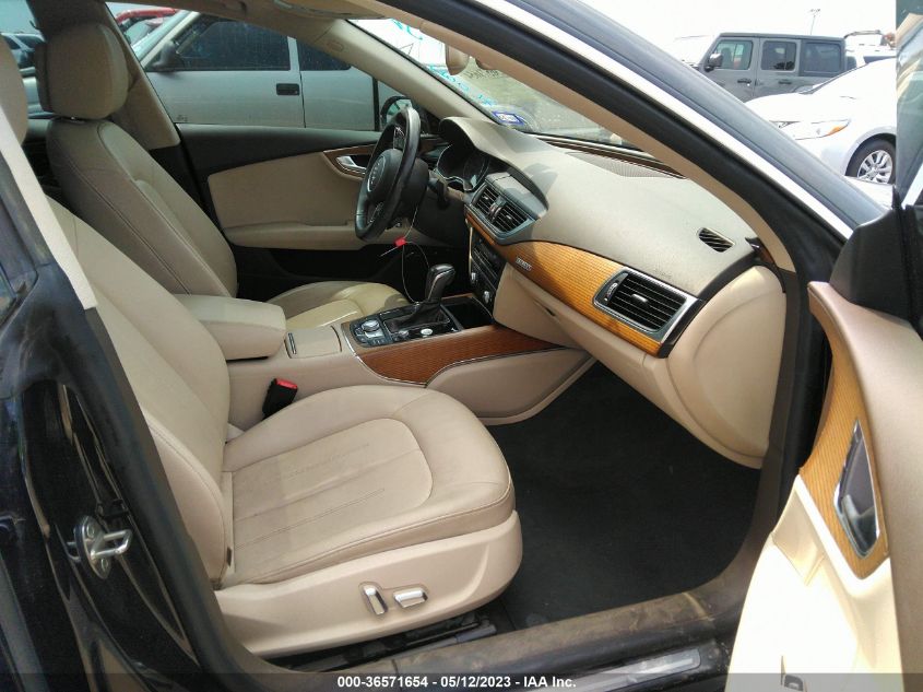 2017 AUDI A7 PREMIUM PLUS WAUW2AFC8HN004868