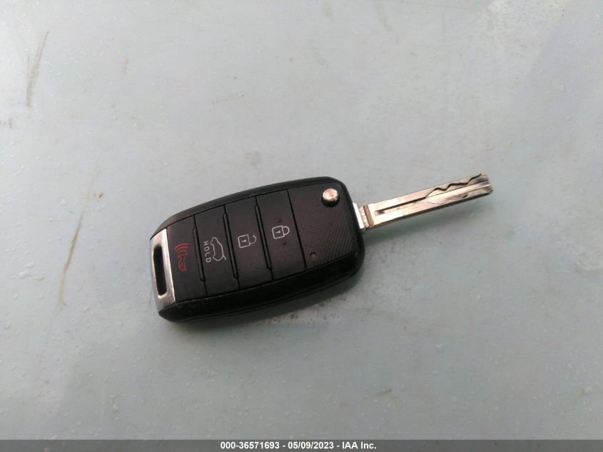 2016 KIA SOUL BASE - KNDJN2A27G7271057