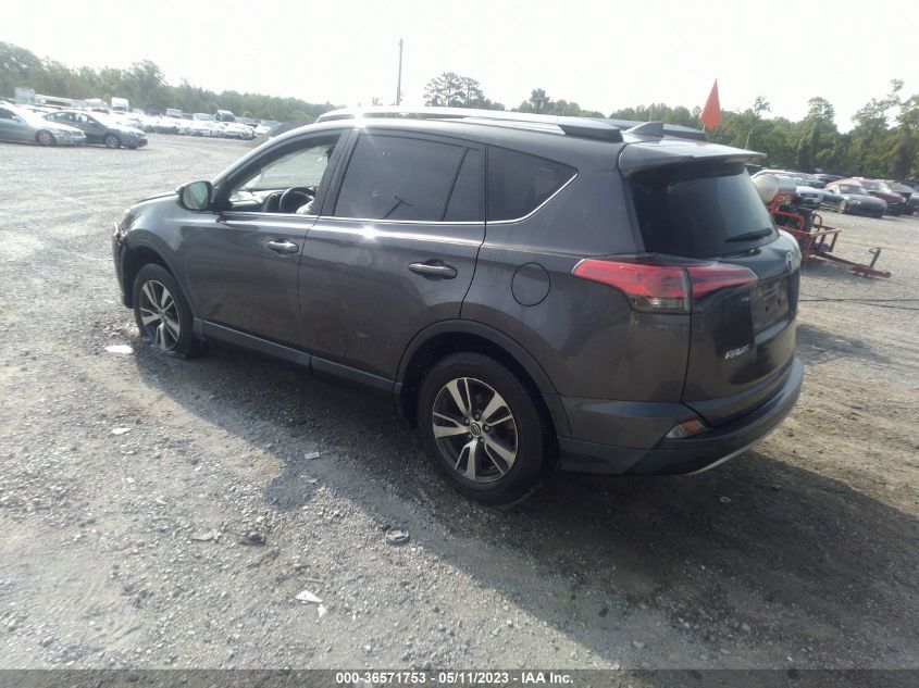 2018 TOYOTA RAV4 XLE - JTMWFREV5JJ724375