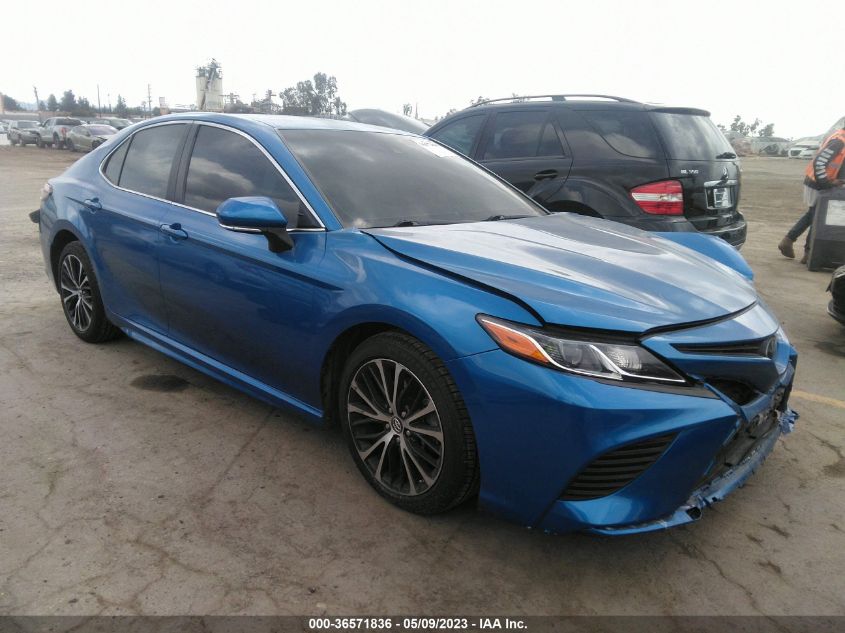 2018 TOYOTA CAMRY SE - 4T1B11HK0JU104480