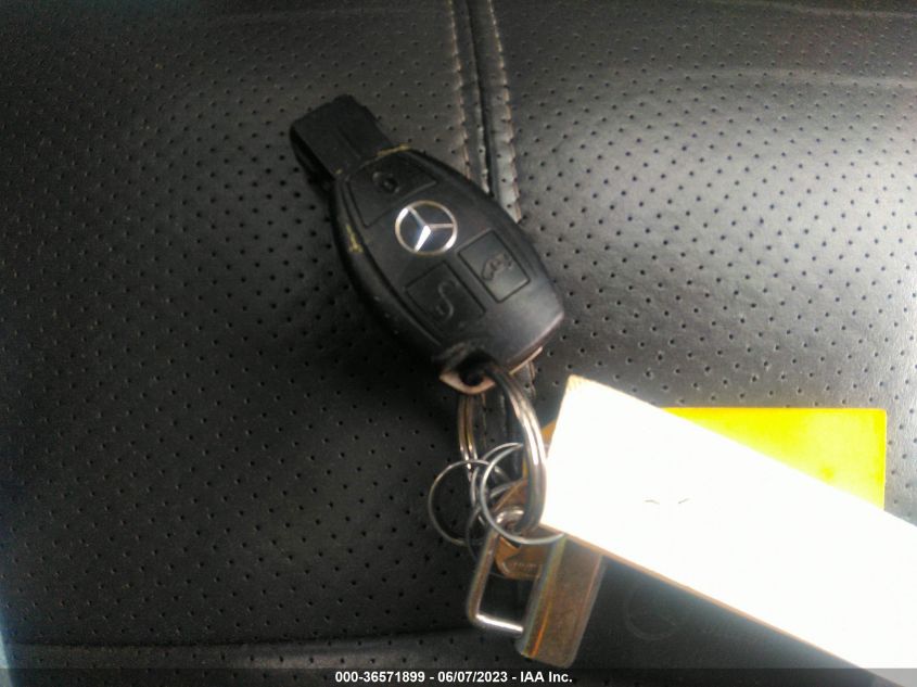 2016 MERCEDES-BENZ METRIS PASSENGER VAN WD4PG2EE3G3090754