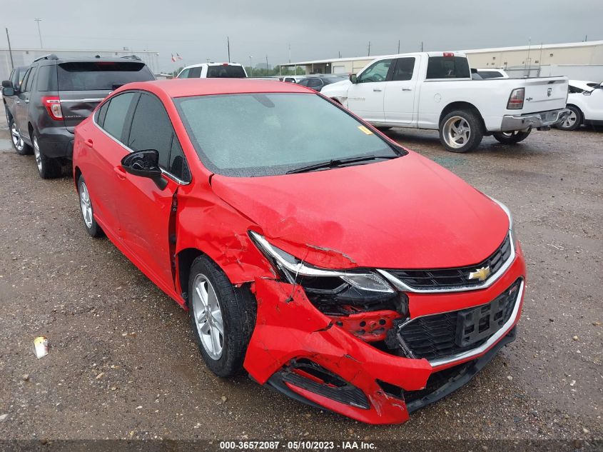 2018 CHEVROLET CRUZE LT - 1G1BE5SM1J7148165