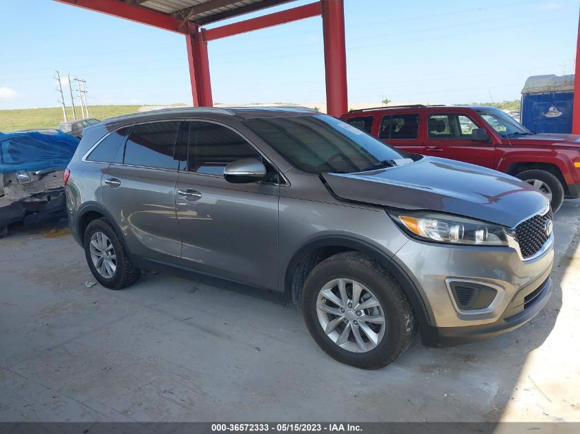 2017 KIA SORENTO LX - 5XYPG4A33HG246184