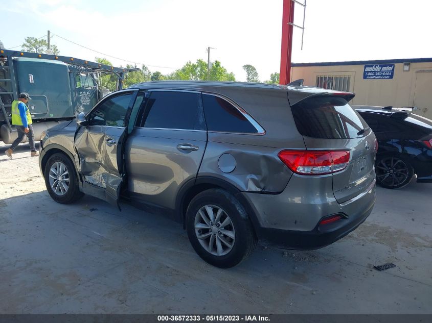 2017 KIA SORENTO LX - 5XYPG4A33HG246184