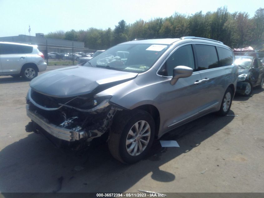 2019 CHRYSLER PACIFICA TOURING L - 2C4RC1BG1KR549679