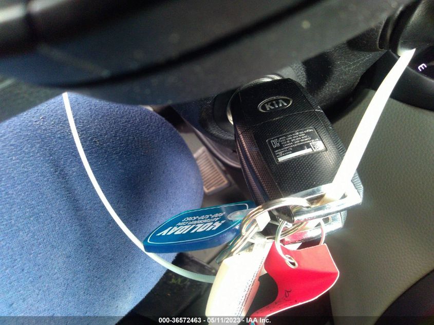 2016 KIA SOUL BASE - KNDJN2A23G7329276