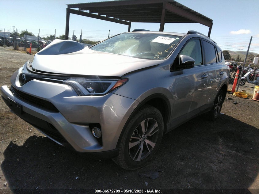 VIN JTMWFREV2JJ163522 2018 TOYOTA RAV4 XLE/ADVENTURE