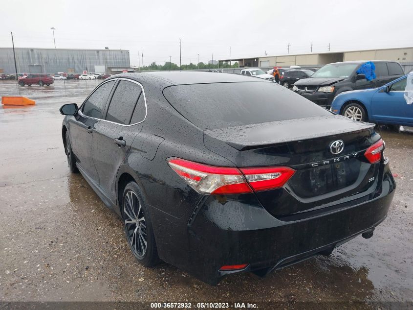 2018 TOYOTA CAMRY LE/SE/XLE/L - JTNB11HK7J3000882