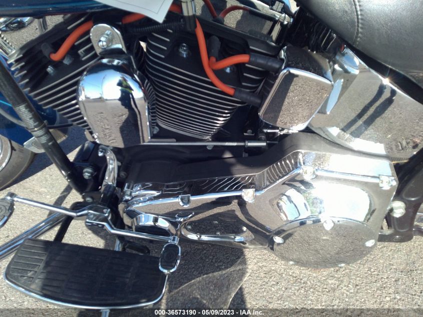 2005 HARLEY-DAVIDSON FLSTCI 1HD1BWB125Y040823