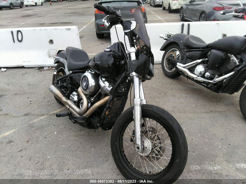 2018 HARLEY-DAVIDSON FXLR LOW RIDER - 1HD1YNJ3XJC074348