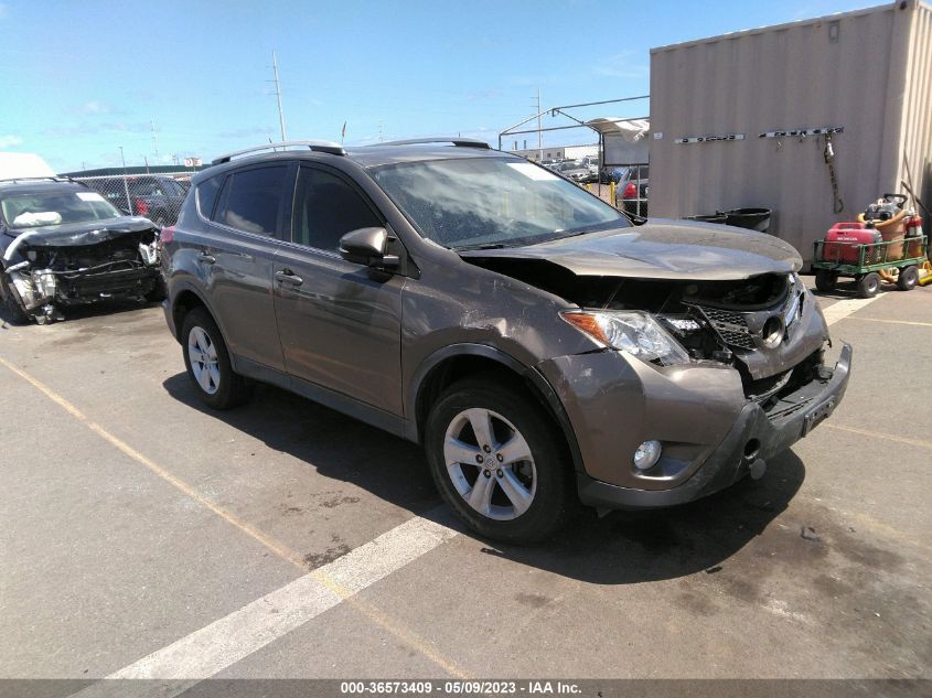 2014 TOYOTA RAV4 XLE - JTMWFREV5ED042228