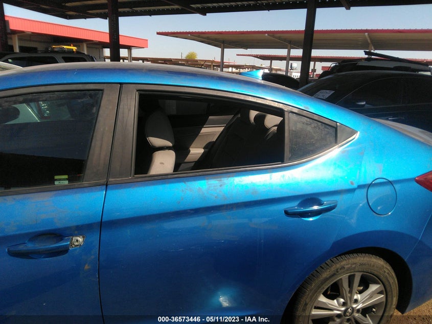VIN KMHD84LF2JU475141 2018 HYUNDAI ELANTRA SEL
