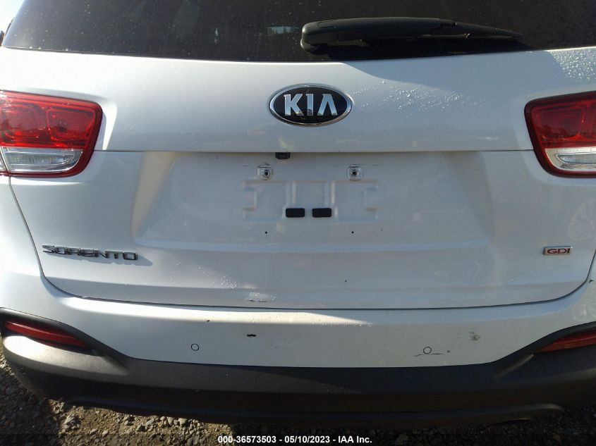 2018 KIA SORENTO LX - 5XYPGDA33JG349465