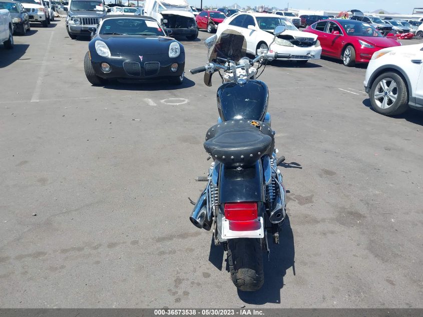2000 HONDA VF750 C - JH2RC4304YM600064
