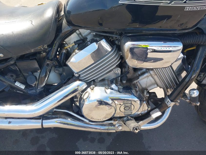 2000 HONDA VF750 C - JH2RC4304YM600064