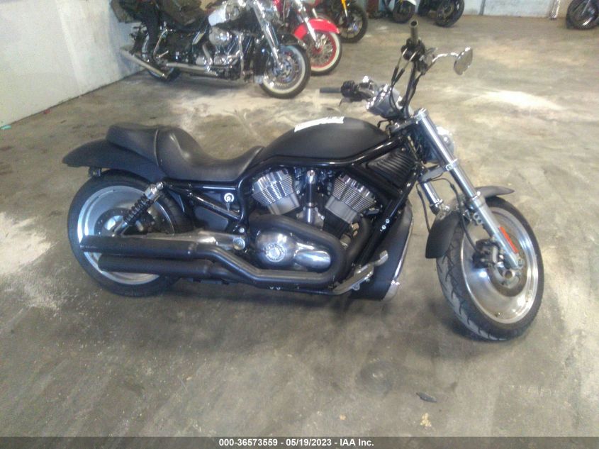 2004 HARLEY-DAVIDSON VRSCB 1HD1HBZ324K800507