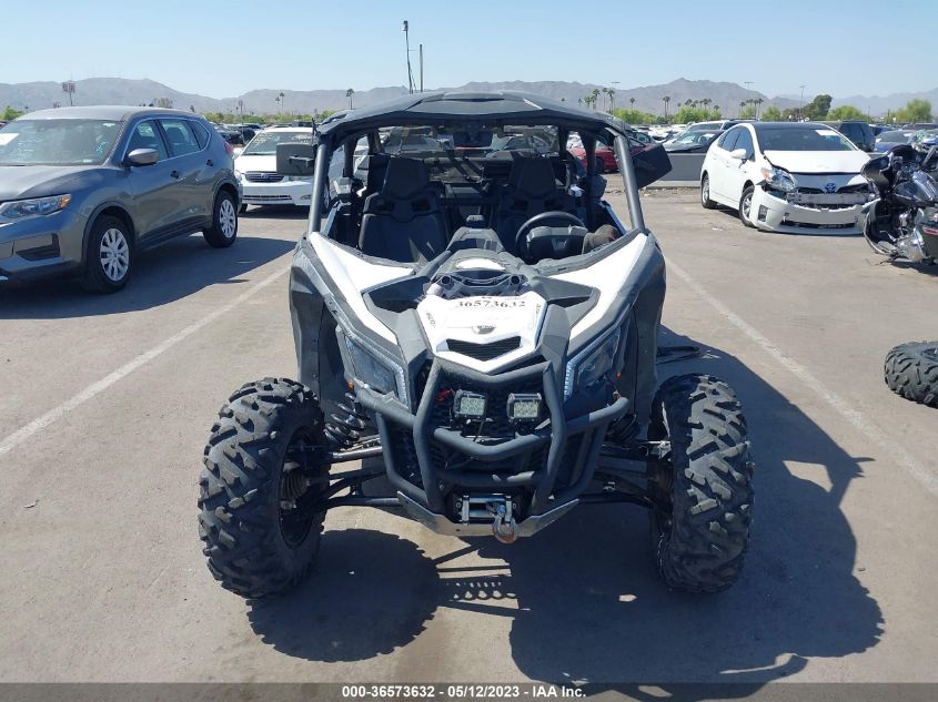 2019 CAN-AM MAVERICK X3 MAX DS TURBO R - 3JBVMAW23KK000033