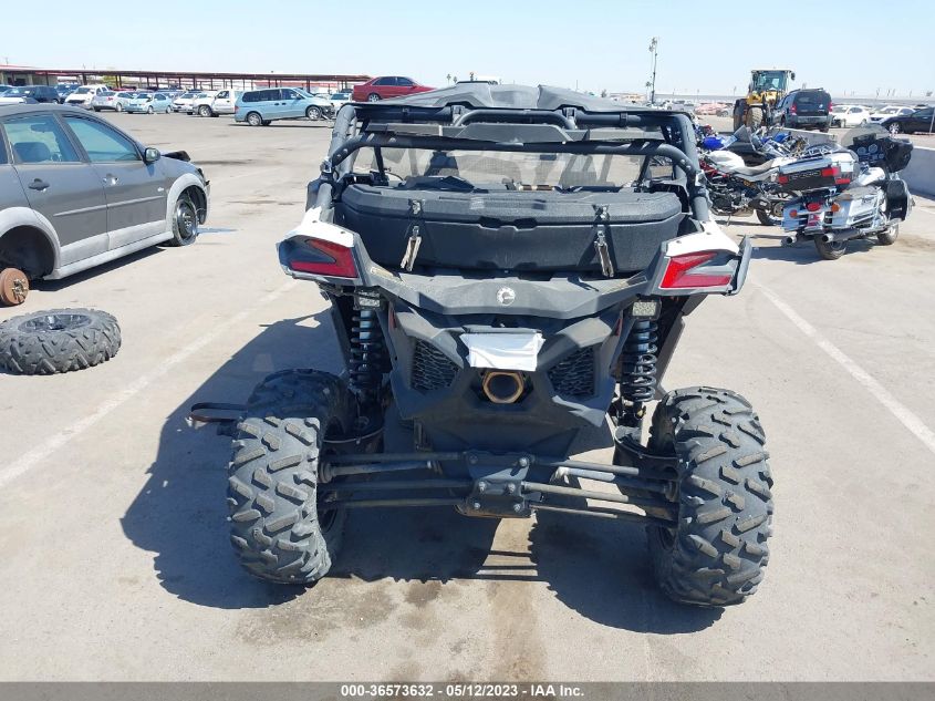 2019 CAN-AM MAVERICK X3 MAX DS TURBO R - 3JBVMAW23KK000033