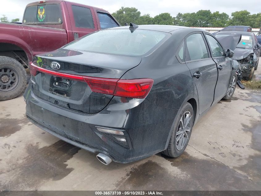 3KPF24AD2NE439910 Kia Forte FE/LXS 4